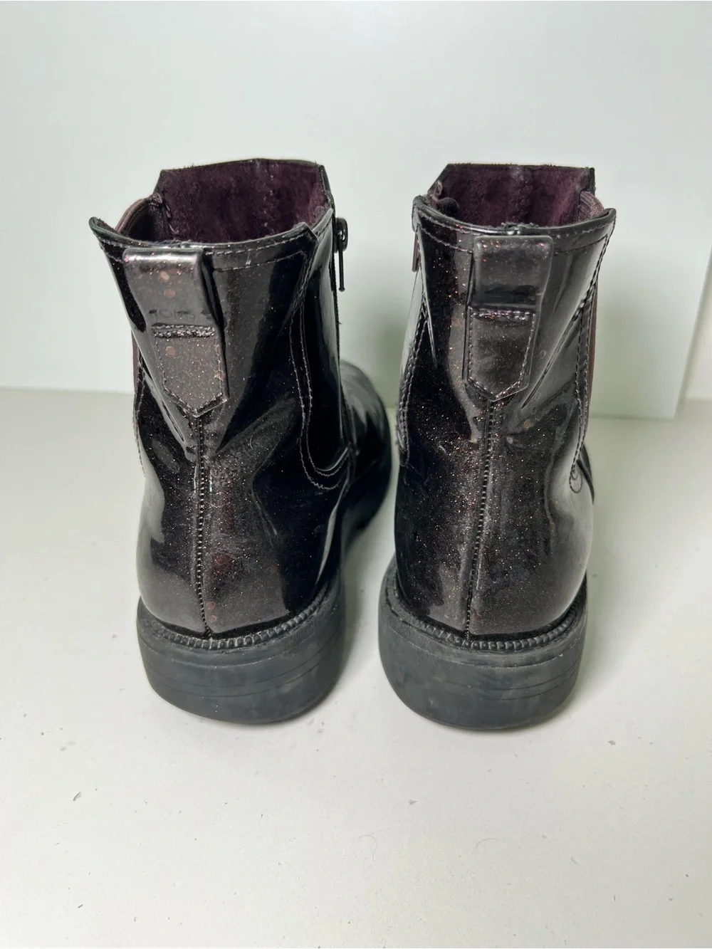 TOMS Dark Purple Glitter Patent Chelsea Ankle Boots Size 4.5 – Sparkle Metallic